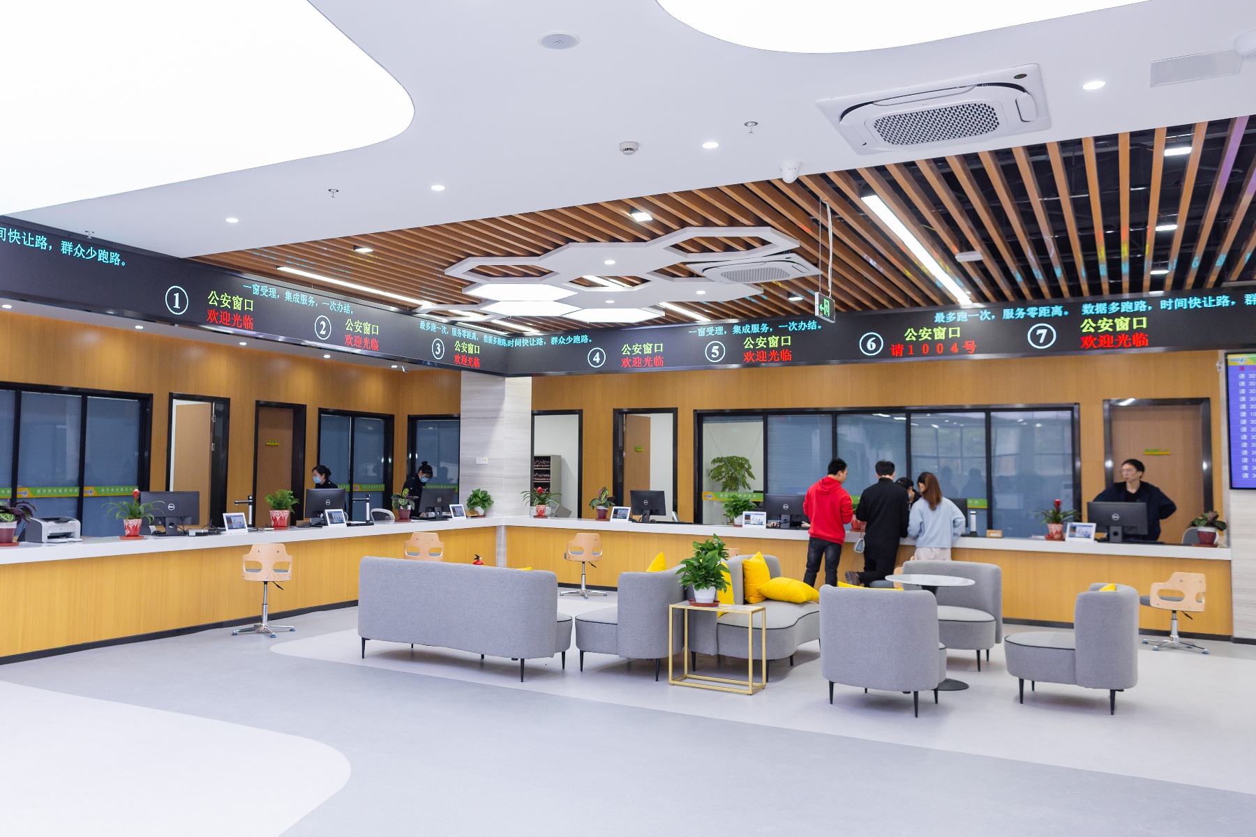 东方24小时医保卡余额回收联系方式(医保卡回收比例是多少)